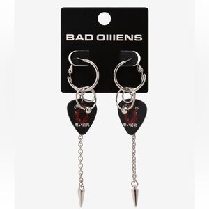 Bad Omens Guitar Pick Hoop Earrings Hot Topic‎ Concrete Jungle Metalcore